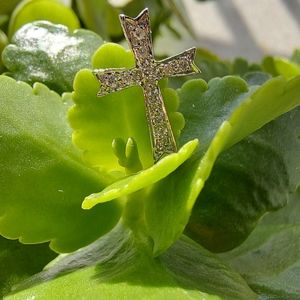 18k solid white gold diamond pendant